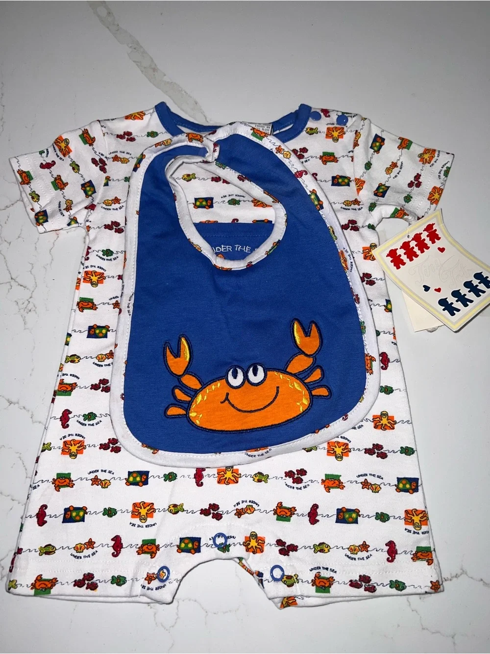 Vintage Blue & White Crab Bib and Short-Sleeve Pajama Set - Kids